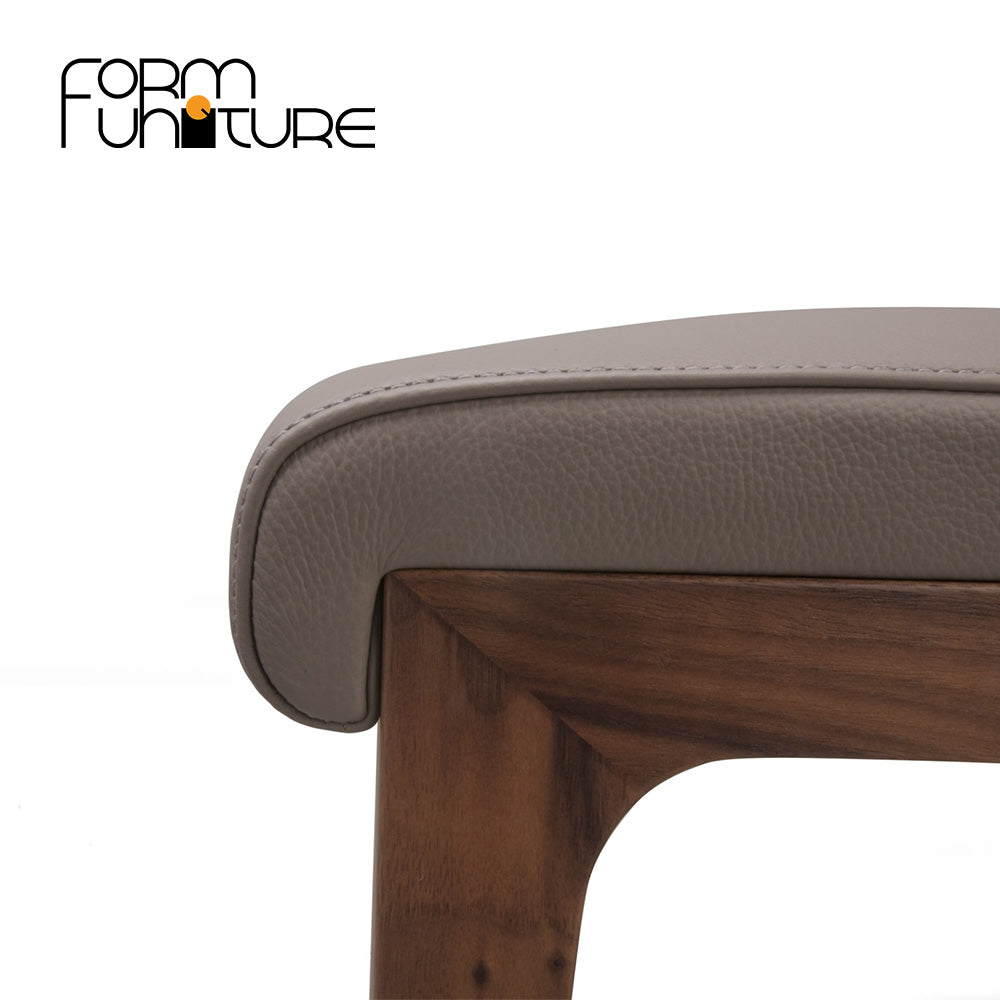 675餐椅 (無扶手)