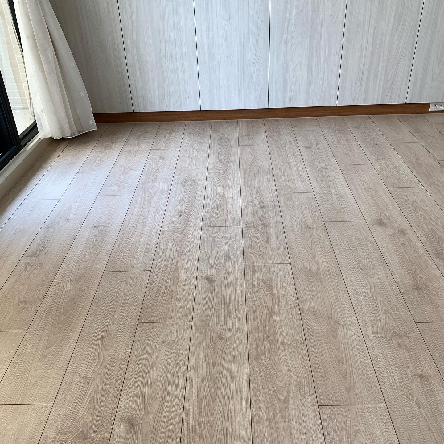 德國 EGGER Aqua+/CLASSIC 超耐磨木地板
