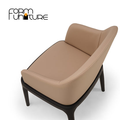 Poliform A 餐椅(有扶手)